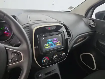 Photo 30 Renault Captur  TCe 90