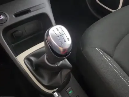 Photo 29 Renault Captur  TCe 90