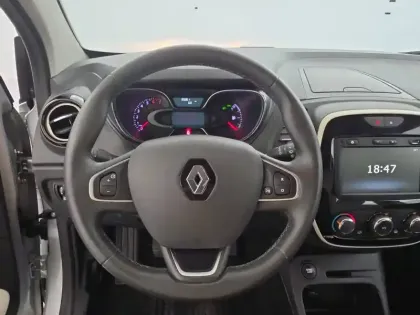 Photo 27 Renault Captur  TCe 90
