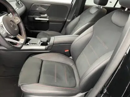 Photo 37 Mercedes GLA  200 7G-DCT