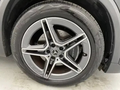Photo 39 Mercedes GLA  200 7G-DCT