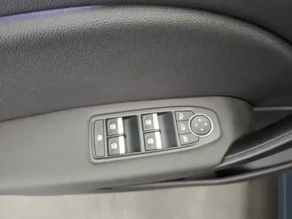 Photo 26 Renault Captur  E-Tech 145 - 21