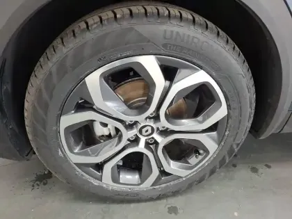 Photo 16 Renault Captur  E-Tech 145 - 21