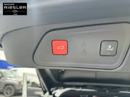 Photo 27 Peugeot 3008  Hybrid4 300 e-EAT8
