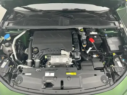 Photo 26 Peugeot 308  PureTech 130ch S&S EAT8