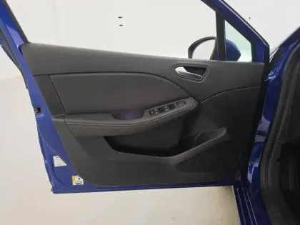 Photo 51 Renault Clio  E-Tech 140 - 21N