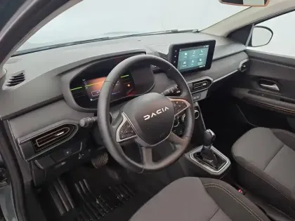 Photo 93 Dacia Jogger  Hybrid 140 7 places GSR2
