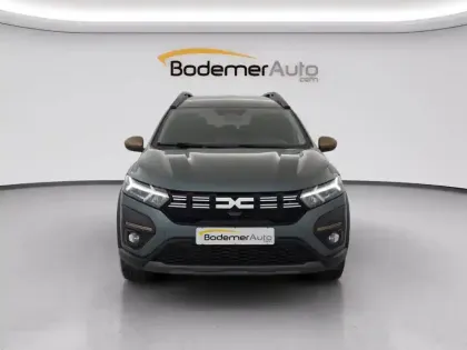 Photo 403 Dacia Jogger  Hybrid 140 7 places GSR2