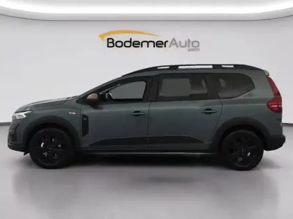 Photo 109 Dacia Jogger  Hybrid 140 7 places GSR2