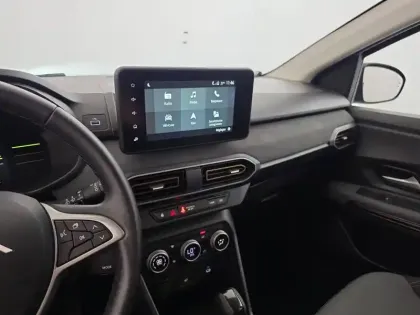 Photo 450 Dacia Jogger  Hybrid 140 7 places GSR2