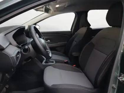Photo 12 Dacia Jogger  Hybrid 140 7 places GSR2
