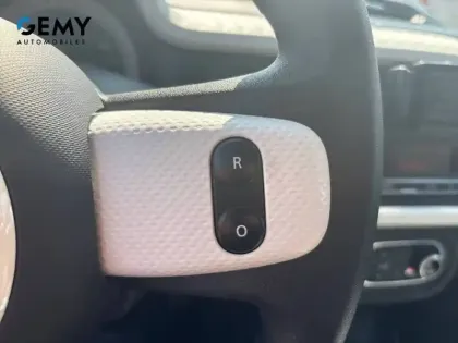 Photo 18 Renault Twingo  III E-Tech