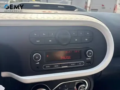 Photo 11 Renault Twingo  III E-Tech