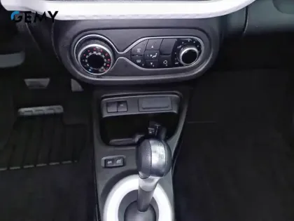 Photo 35 Renault Twingo  III E-Tech