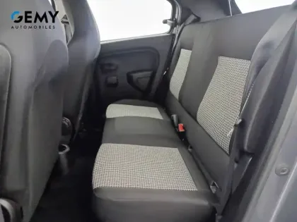 Photo 31 Renault Twingo  III E-Tech