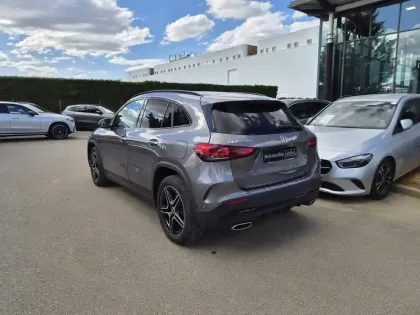 Photo 5 Mercedes GLA  250 e 8G-DCT