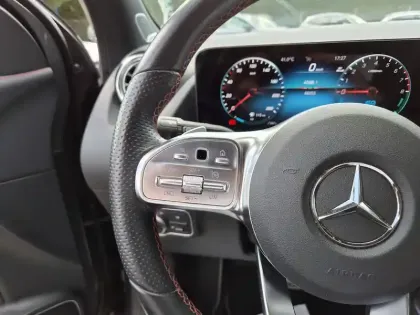 Photo 13 Mercedes GLA  250 e 8G-DCT