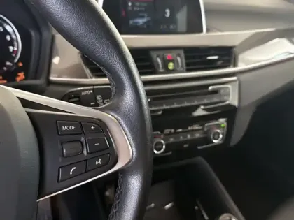 Photo 16 BMW X1 sDrive 18 i xLine