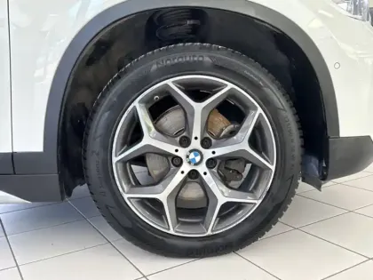 Photo 13 BMW X1 sDrive 18 i xLine