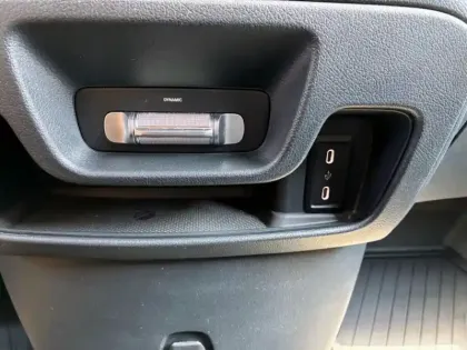 Photo 31 Mercedes Vito 116 CDI Fourgon extra long 163