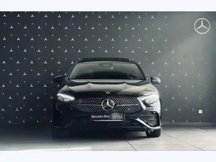 Photo 7 Mercedes Classe A 200 d AMG Line