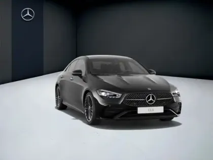 Photo 12 Mercedes CLA  200 Coupé