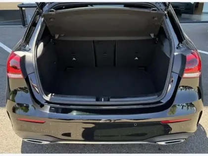 Photo 27 Mercedes Classe A A 200 Compacte