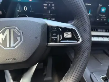 Photo 11 Mg S9 1.5L PHEV 220KW Premium