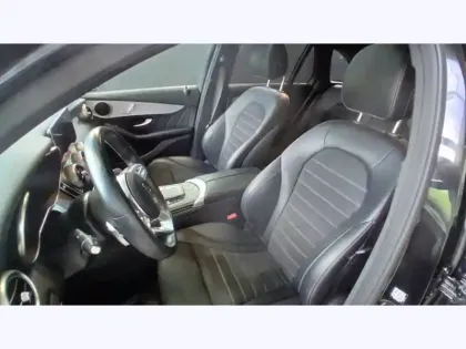 Photo 15 Mercedes GLC  300e 4MATIC SUV AMG Line