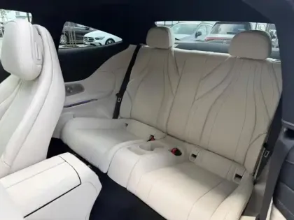 Photo 34 Mercedes CLE  300 e Hybrid EQ AMG Line c