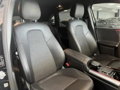 Photo 11 Mercedes Classe B 200 d Progressive Line Edition