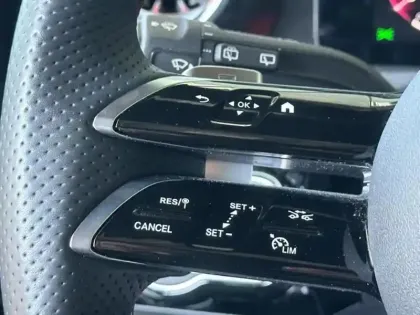 Photo 36 Mercedes Classe A 250 e Hybrid EQ AMG Line
