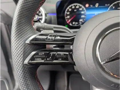 Photo 12 Mercedes CLA 200 d 