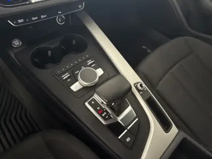 Photo 17 Audi A4 40 TDI basis