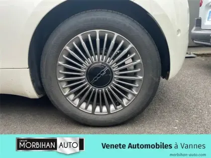 Photo 51 Fiat 500 E 118 CH