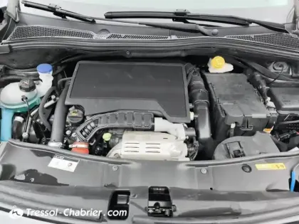 Photo 6 Peugeot 2008  PureTech 130ch S&S EAT6 Allure