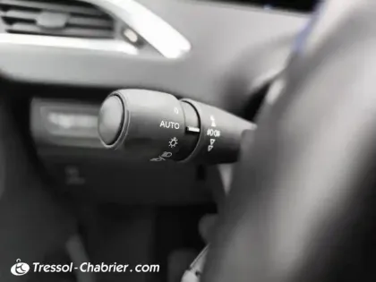 Photo 17 Peugeot 2008  PureTech 130ch S&S EAT6 Allure