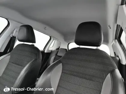 Photo 24 Peugeot 2008  PureTech 130ch S&S EAT6 Allure