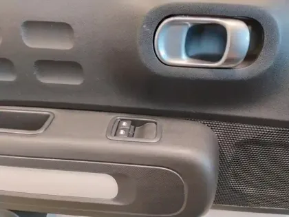 Photo 19 Citroën C3  PureTech 83 S&S BVM5 C-Series