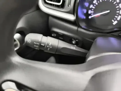 Photo 17 Citroën C3  PureTech 83 S&S BVM5 C-Series