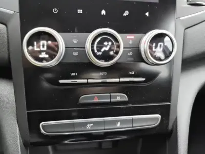 Photo 12 Renault Scenic  TCe 140 FAP EDC - 21 Business