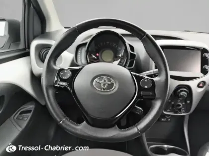 Photo 11 Toyota Aygo  1.0 VVT-i stop & start x-clusiv