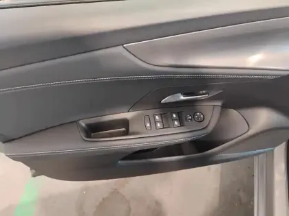 Photo 19 Opel Mokka  Electrique 156 ch & Batterie 54 kWh GS