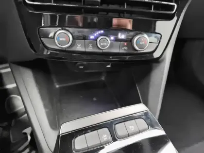 Photo 12 Opel Mokka  Electrique 136 ch & Batterie 50 kWh GS