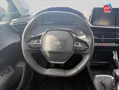 Photo 11 Peugeot 208  1.5 BlueHDi 100ch S/S Active CarPlay