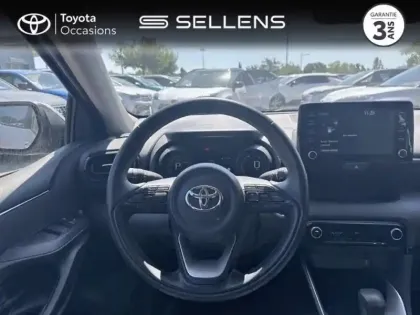 Photo 12 Toyota Yaris  116h Design 5p MY22