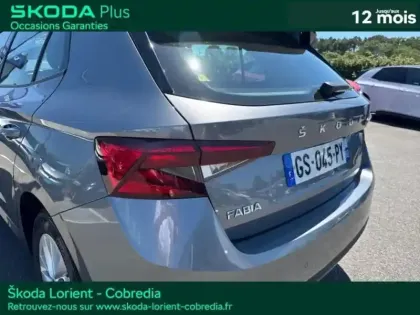 Photo 10 Skoda Fabia  1.0 TSI 110ch Ambition DSG7