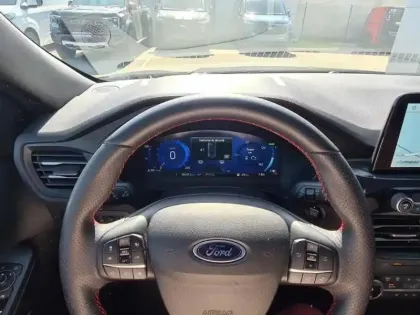 Photo 14 Ford Kuga  2.5 Duratec 190ch FHEV E85 ST-Line Business BVA