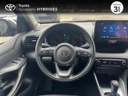 Photo 8 Toyota Yaris  116h Dynamic 5p MC24