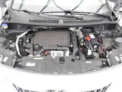 Photo 11 Peugeot 3008  1.2 PureTech 130ch Active Business S&S